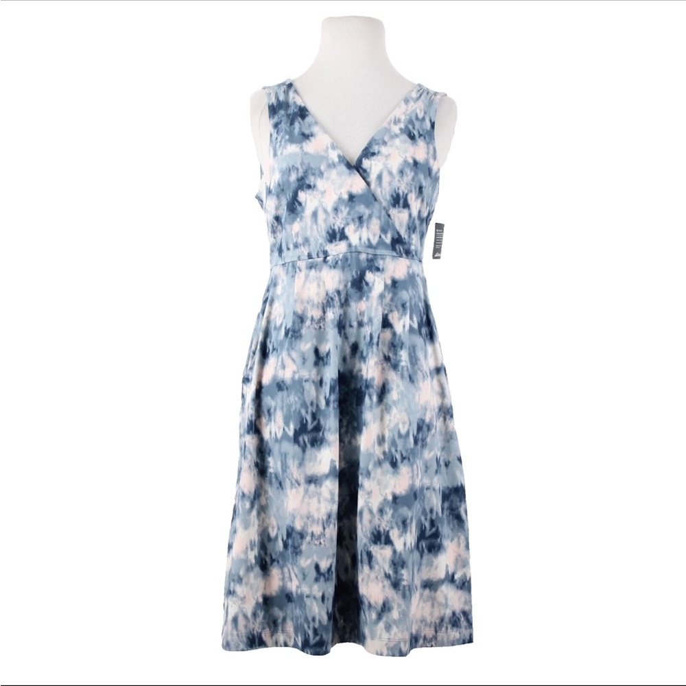 Eddie Bauer Blue and White Tie-Dye V-Neck Midi Dress